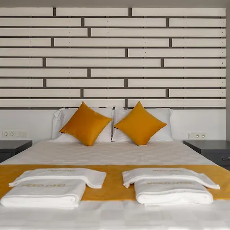 Neko * Αλικαρνασσός