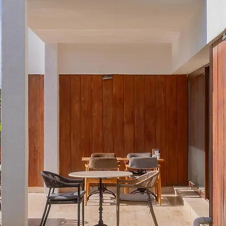 Neko Ξενοδοχείο