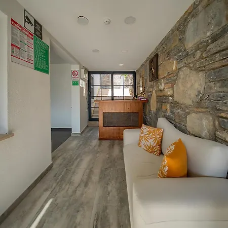 Neko Ξενοδοχείο *