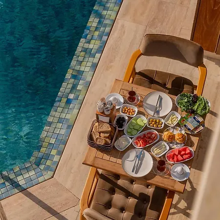 Neko Αλικαρνασσός